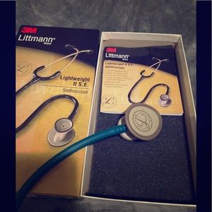 Littmann lightweight II SE Stethoscope brand New.